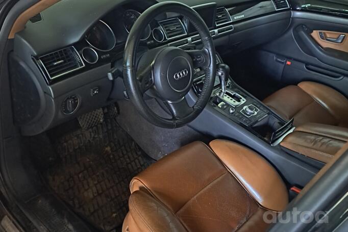 Audi A8 D3/4E Sedan