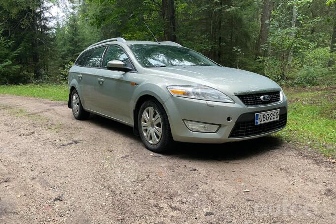Ford Mondeo 4 generation wagon