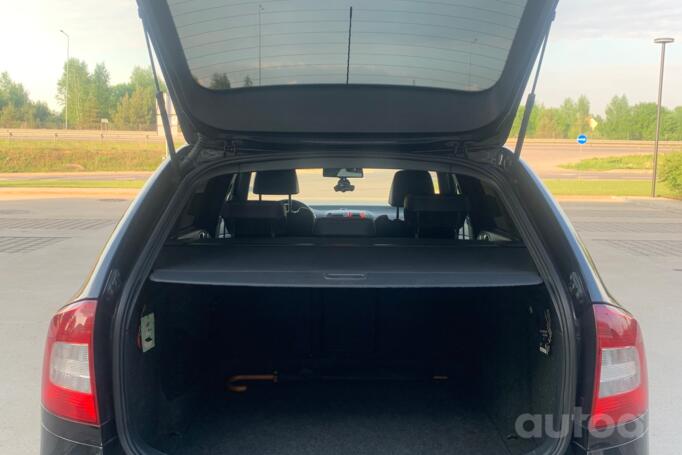 Skoda Octavia 2 generation [restyling] Combi RS wagon 5-doors
