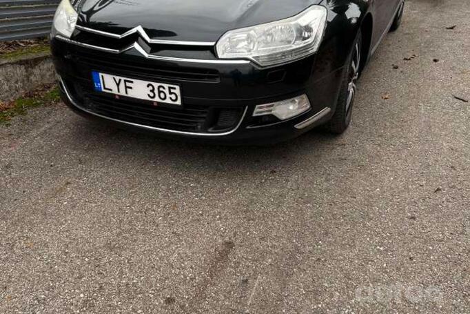 Citroen C5 2 generation Sedan