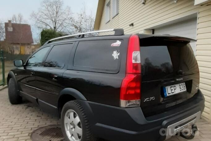 Volvo XC70 2 generation wagon