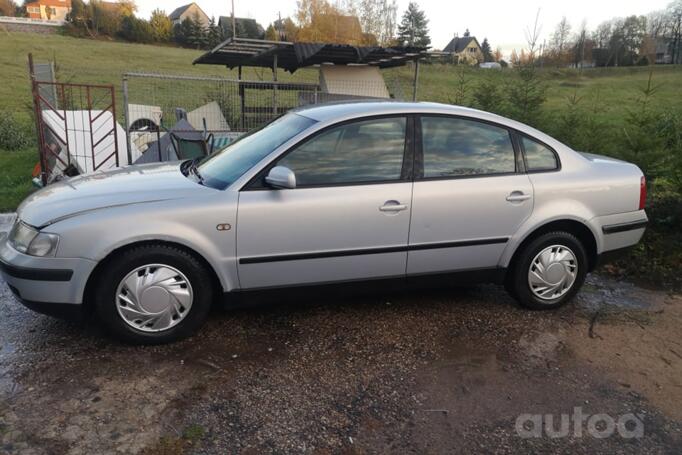 Volkswagen Passat B5 Sedan 4-doors