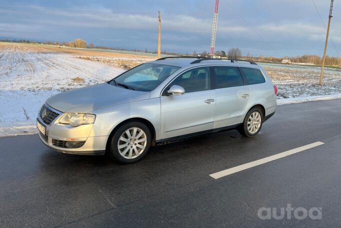 Volkswagen Passat B6 wagon 5-doors
