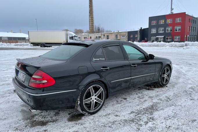 Mercedes-Benz E-Class W211 Sedan