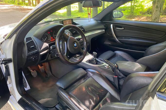 BMW 1 Series E82/E88 [2th restyling] Coupe