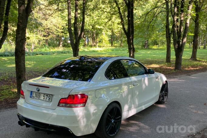 BMW 1 Series E82/E88 [2th restyling] Coupe