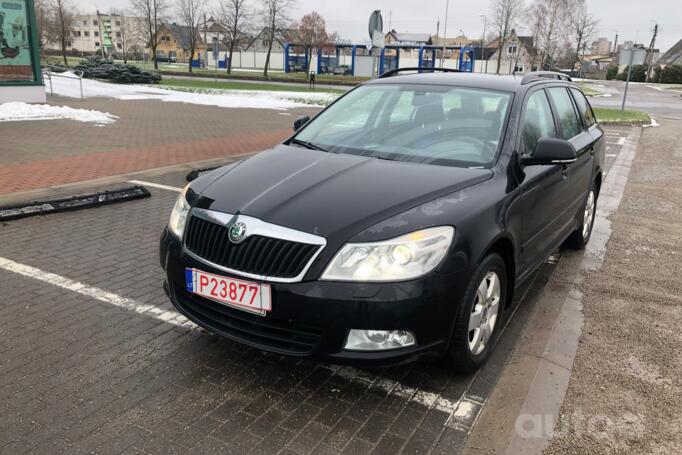 Skoda Octavia 2 generation [restyling] Combi wagon 5-doors