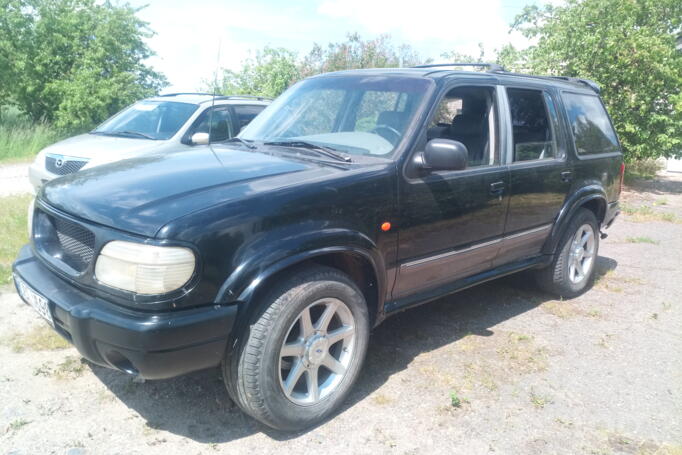 Ford Explorer 2 generation SUV 5-doors