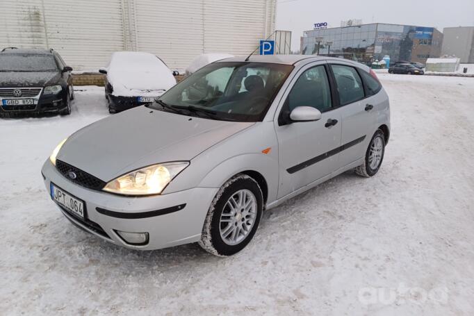 Ford Focus 1 generation [restyling] Hatchback 5-doors