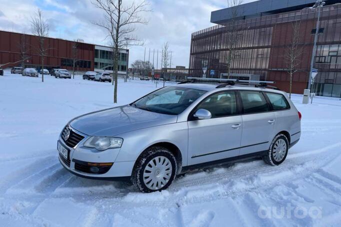 Volkswagen Passat B6 wagon 5-doors