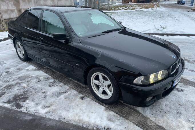 BMW 5 Series E39 Sedan 4-doors