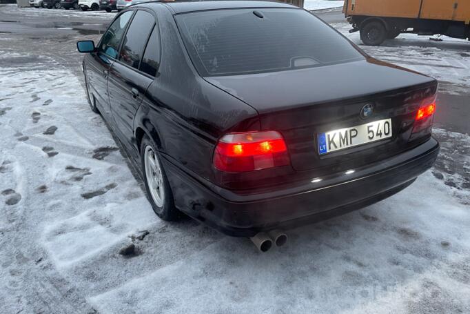 BMW 5 Series E39 Sedan 4-doors