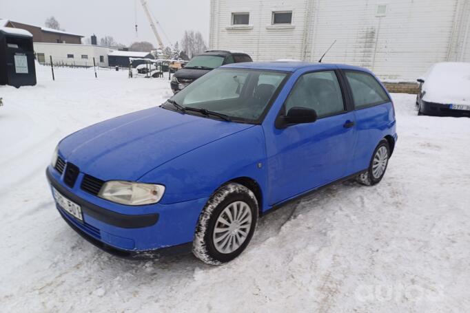 SEAT Ibiza 2 generation [restyling] Hatchback