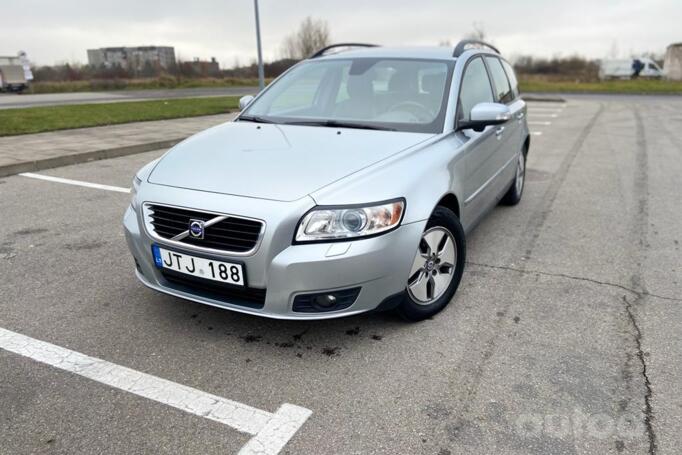 Volvo V50 1 generation [restyling]