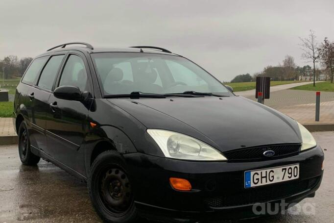 Ford Focus 1 generation Hatchback 5-doors