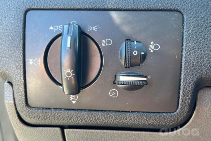 Ford Kuga 1 generation Crossover