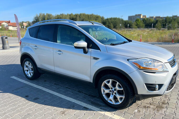 Ford Kuga 1 generation Crossover