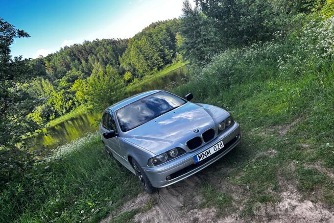 BMW 5 Series E39 [restyling] Sedan