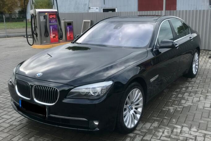 BMW 7 Series F01/F02 Sedan