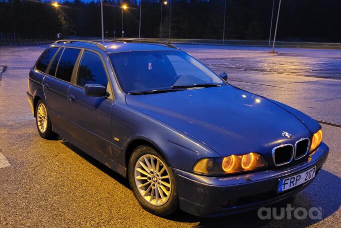 BMW 5 Series E39 Touring wagon