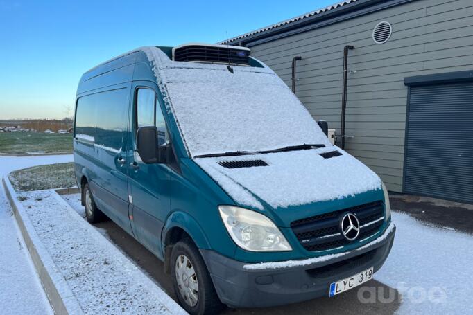 Mercedes-Benz Sprinter Second generation