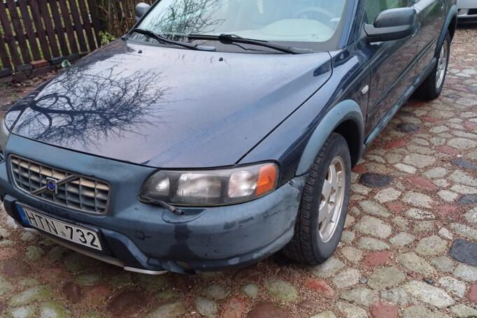 Volvo XC70 2 generation wagon