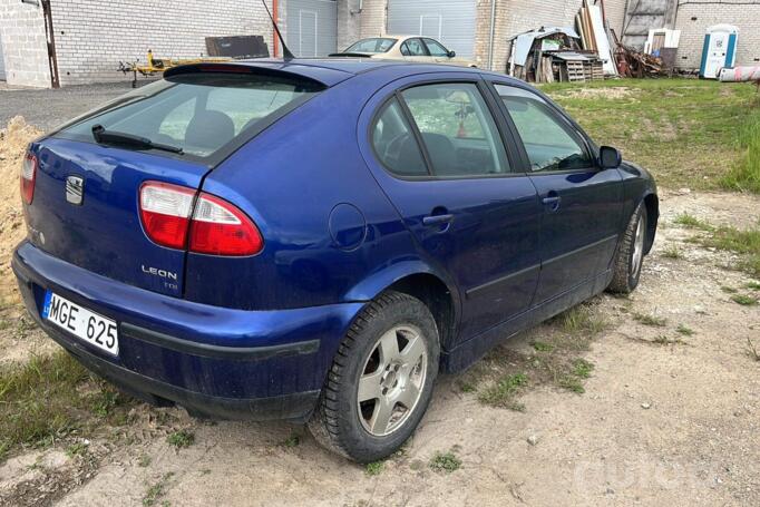 SEAT Leon 1 generation Hatchback