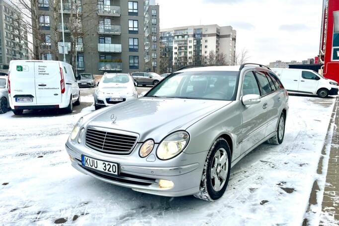 Mercedes-Benz E-Class W211/S211 wagon 5-doors