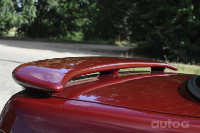 Suzuki Swift 2 generation Sedan 4-doors