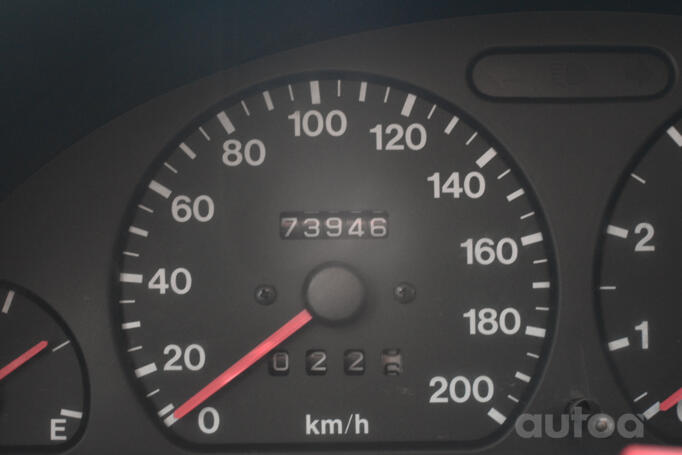 Suzuki Swift 2 generation Sedan 4-doors