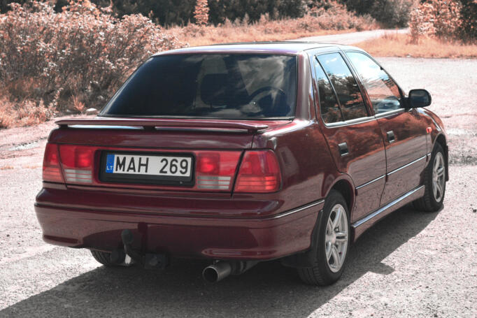 Suzuki Swift 2 generation Sedan 4-doors