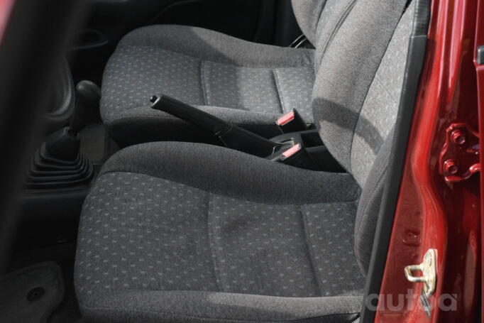 Suzuki Swift 2 generation Sedan 4-doors