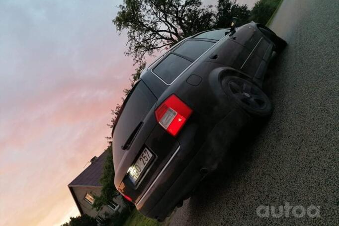 Audi A4 B6 Avant wagon 5-doors