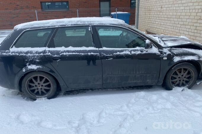 Audi A4 B6 Avant wagon 5-doors