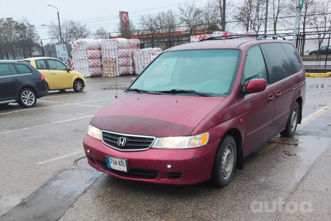 Honda Odyssey 2 generation [restyling] Prestige minivan 5-doors