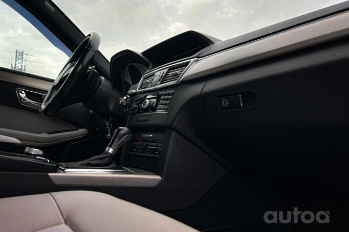 Mercedes-Benz E-Class W212 Cabriolet