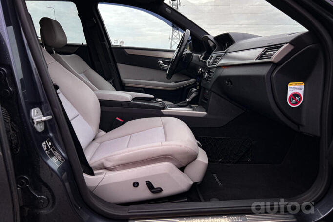 Mercedes-Benz E-Class W212 Cabriolet
