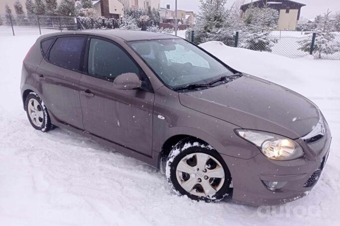 Hyundai i30 1 generation [restyling]