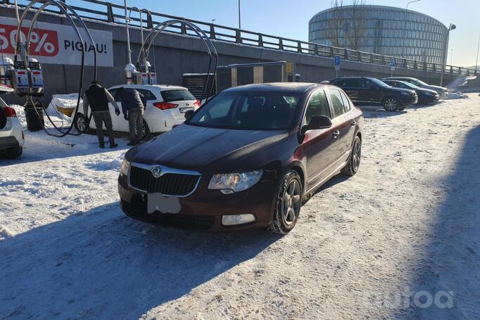 Skoda Superb 2 generation Liftback