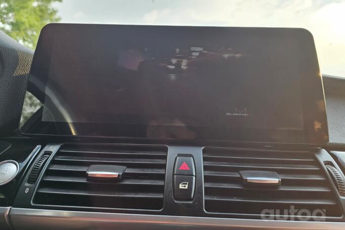 BMW X5 E70 Crossover