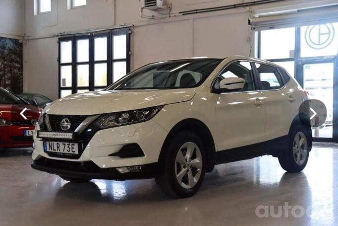 Nissan Qashqai 2 generation Crossover
