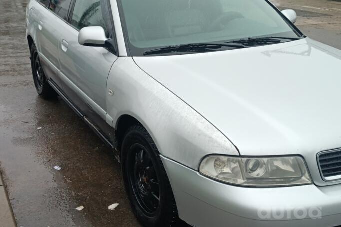 Audi A4 B5 [restyling] Avant wagon 5-doors