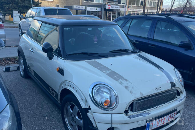 Mini Cooper R56 Hatchback