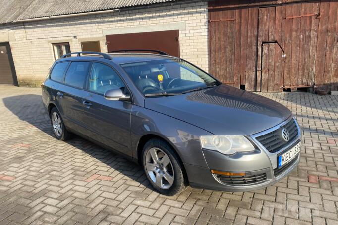 Volkswagen Passat B6 wagon 5-doors