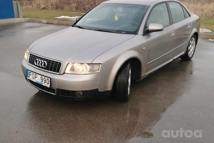 Audi A4 B6 Sedan