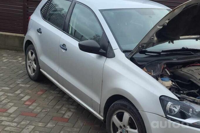 Volkswagen Polo 5 generation Hatchback 5-doors