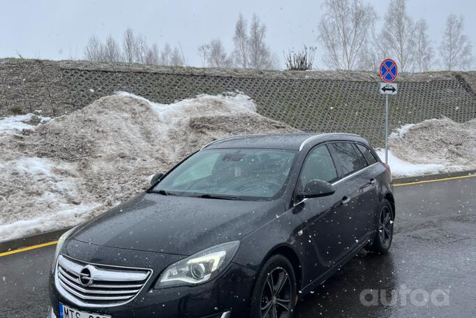 Opel Insignia A [restyling] OPC Sports Tourer wagon 5-doors