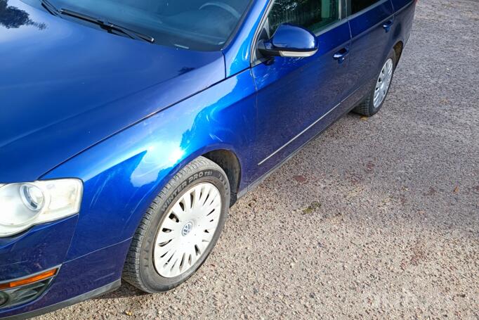 Volkswagen Passat B6 wagon 5-doors
