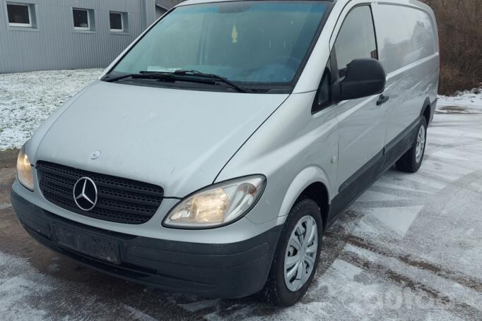 Mercedes-Benz Vito W639 Minivan 4-doors