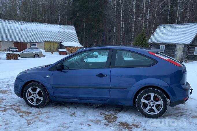 Ford Focus 1 generation [restyling] Hatchback 3-doors